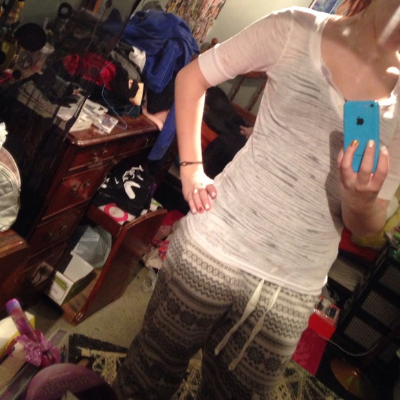 White zebra top - Picture 1 of 4