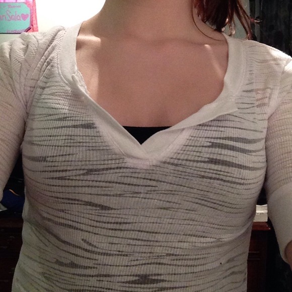 White zebra top - Picture 2 of 4