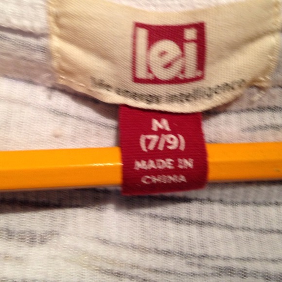 White zebra top - Picture 4 of 4