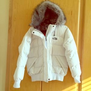 BNWT North Face goose down Jacket