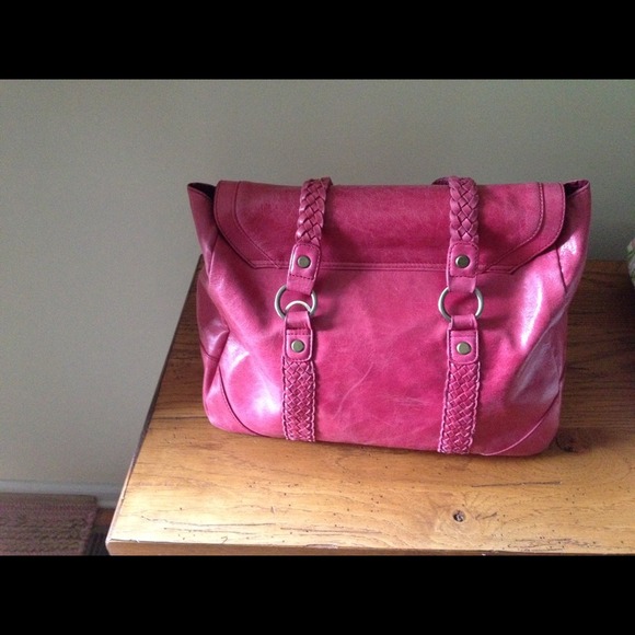 NAN Leather Fuchsia Satchel - Picture 2 of 4