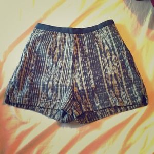 Soft Woven Printed Shorts
