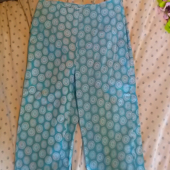 Light blue printed capris