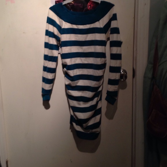 Striped dress - Picture 1 of 3