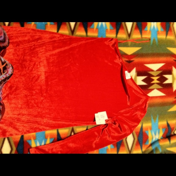 Red one shoulder party dress - Picture 2 of 3