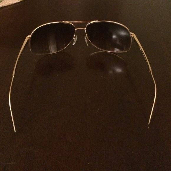 Ray-Ban Aviators 😎 - Picture 3 of 3