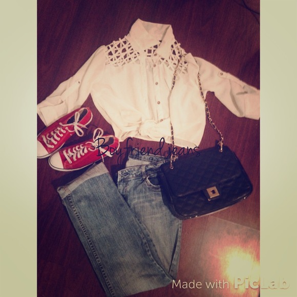 American Eagle boyfriend jeans