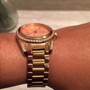 Additional MK Rose Gold Watch Pictures.