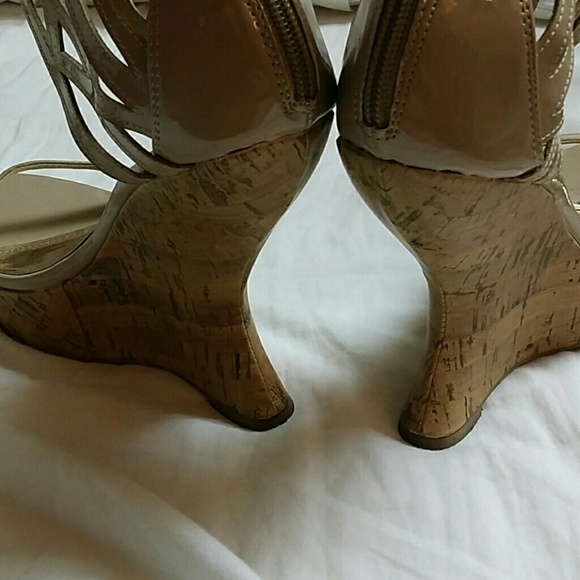 Madden Girl wedges - Picture 3 of 4