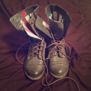 American flag combat boots