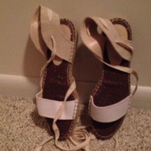 Canvas sandals NWOT with ankle wrap.