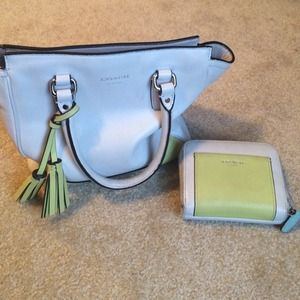 Coach purse and wallet bundle
