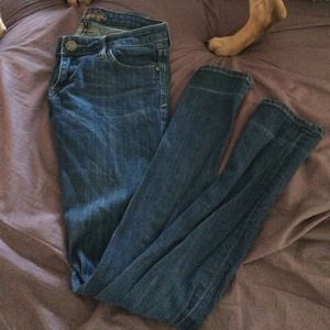 Kut size two skinny jeans