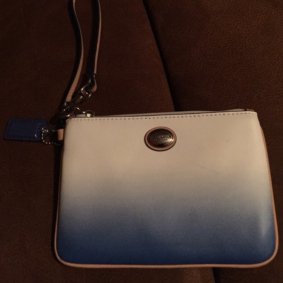 Coach wristlet wallet