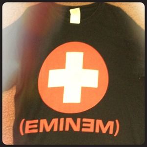 Medium Eminem shirt