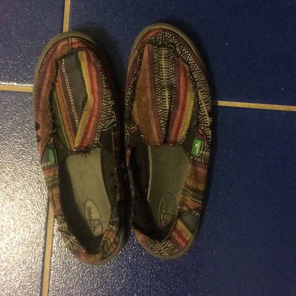 Aztec print sanuks