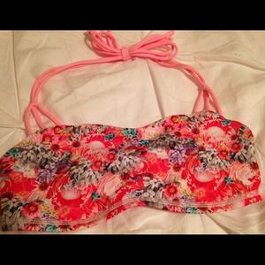 Lululemon wandering yogi bra in flowabunga