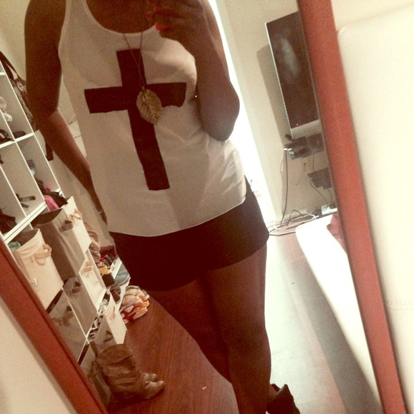 Sheer cross top tank