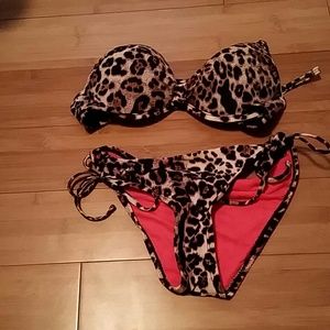 Swim suit top and bottom