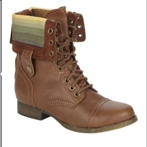 Sm New York Women's Corey Ankle Combat Boot - 7.5