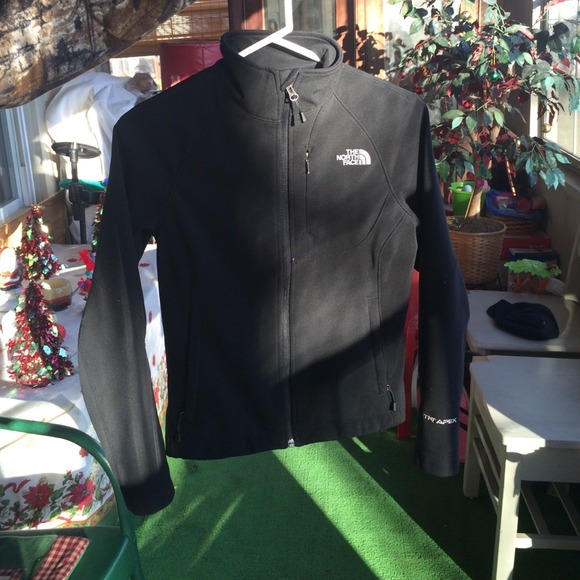Womens black north face jacket