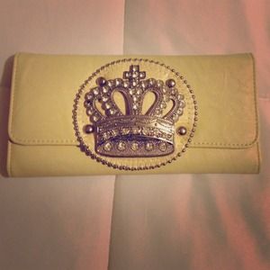 Final Price - Crown Wallet