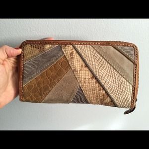 Fossil wallet