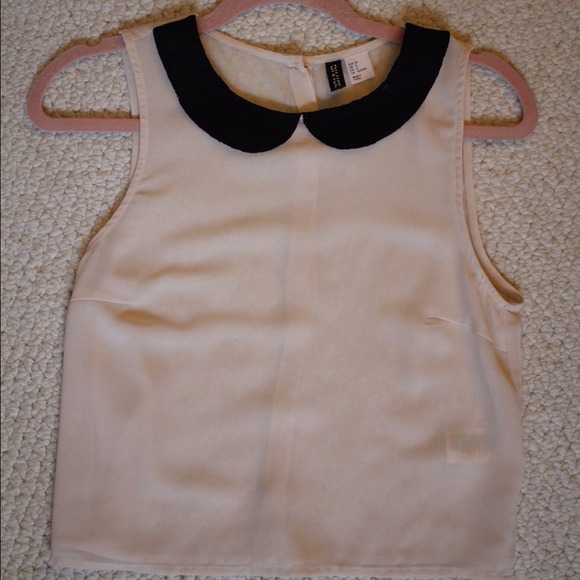 Peter Pan collar cropped black and blush blouse