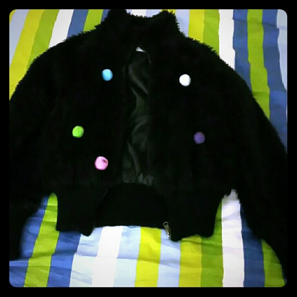 Pom pom faux fur zip up