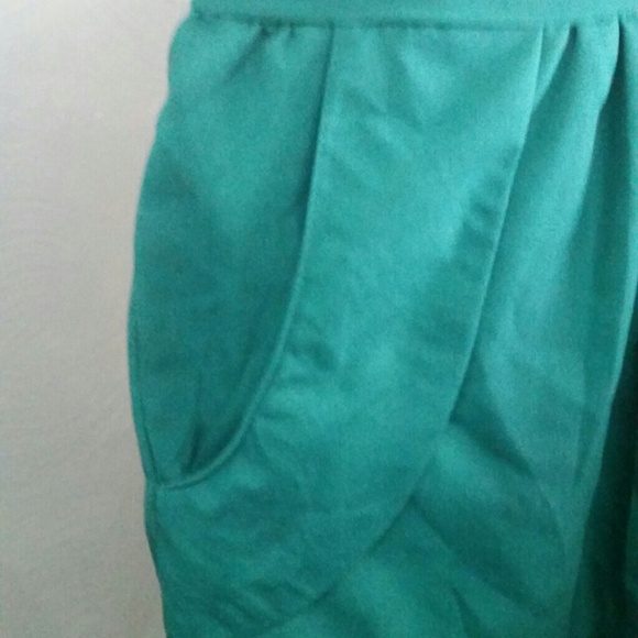 Modcloth adorable romper! Price DROP! - Picture 2 of 3