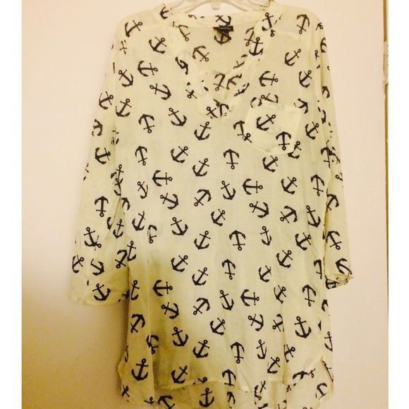 BEIGE ANCHOR DESIGN TOP