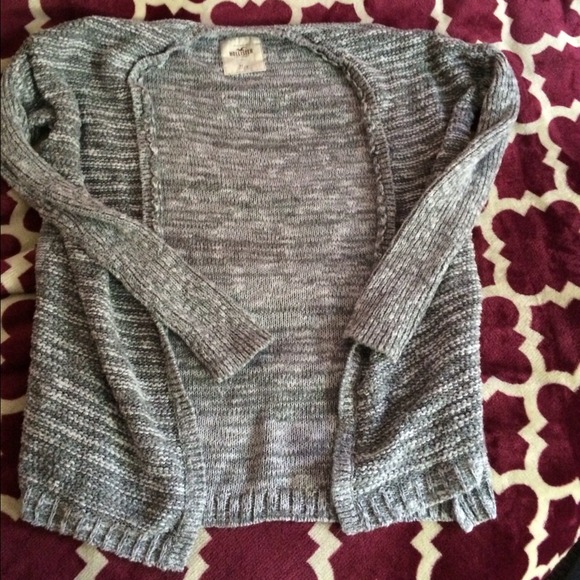 Hollister cardigan