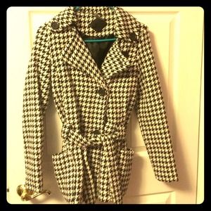 Jou Jou houndstooth peacoat