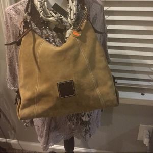 Dooney and Bourke hand bag