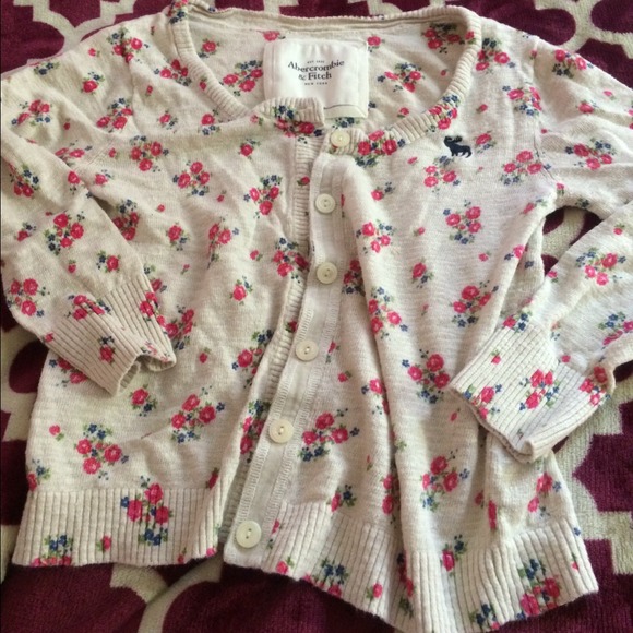 Abercrombie Cardigan