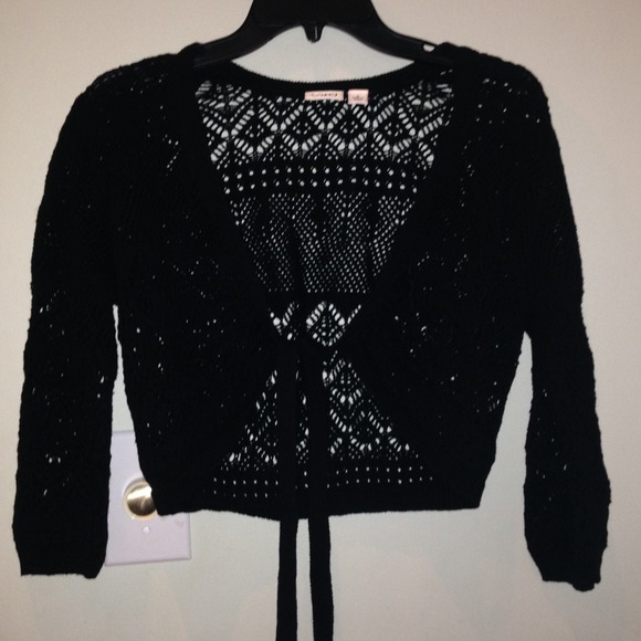 Size small shrug from Cato