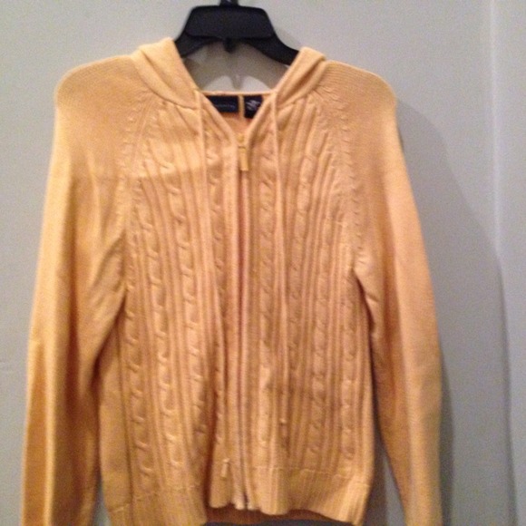 Cable knit sweater
