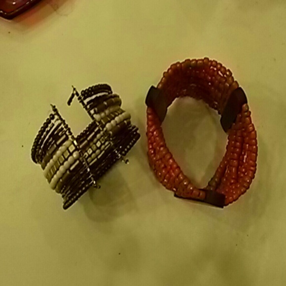 Bracelets - Picture 4 of 4