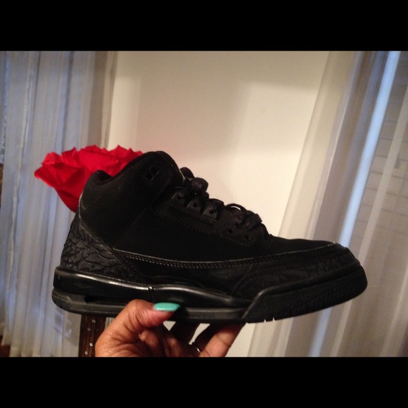 Jordan 3 Black Cats