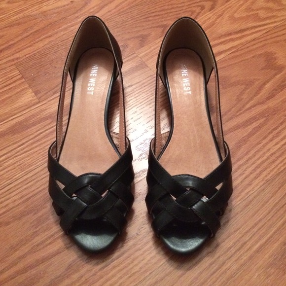 Nine West Black Open-toe Summer Flats