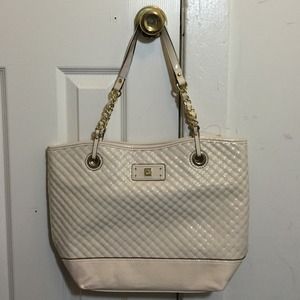 Anne Klein white quiltted patent leather shopper