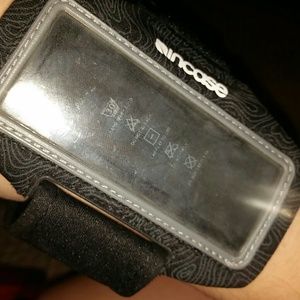 ipod holder and strap for working out