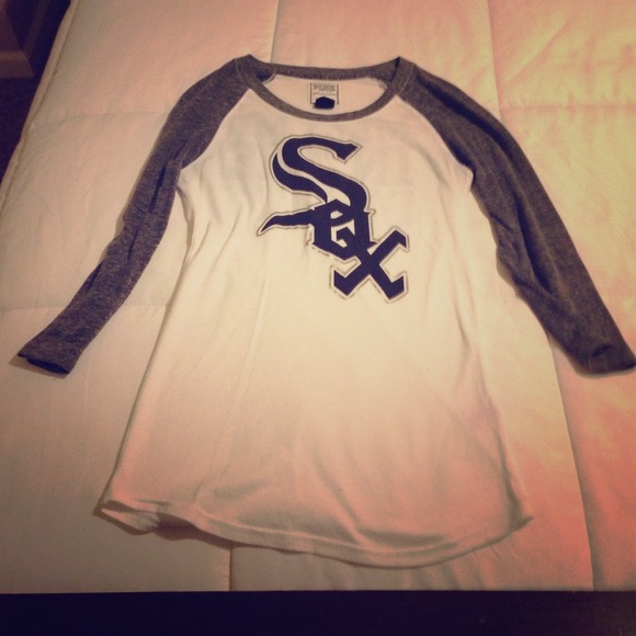 Final Price - Sox Baseball T-shirt