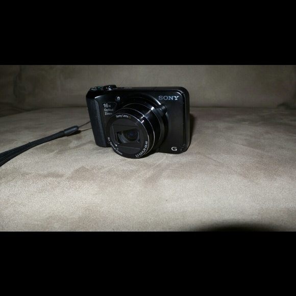 Sony digital camera - Picture 2 of 4