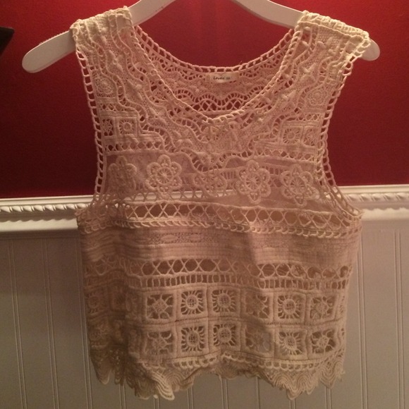 Crochet lace tank top