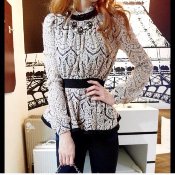 SOLD: NWOT Lovely Lace Top - Picture 2 of 4