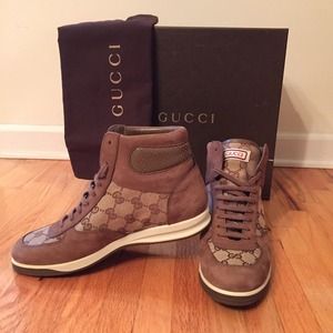 Gucci leather sneakers