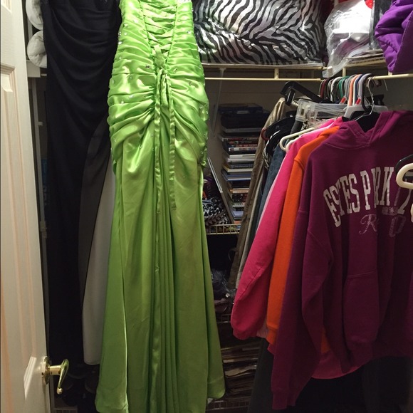 Fancy dress - Picture 2 of 2