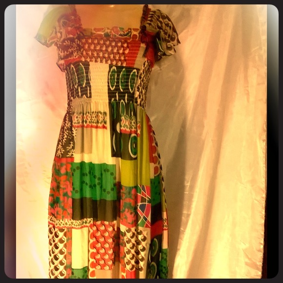 MAGIC FULL LENGTH FIGURE FLATTERING DRESS
