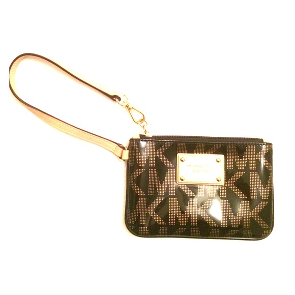 Michael Kors wristlet